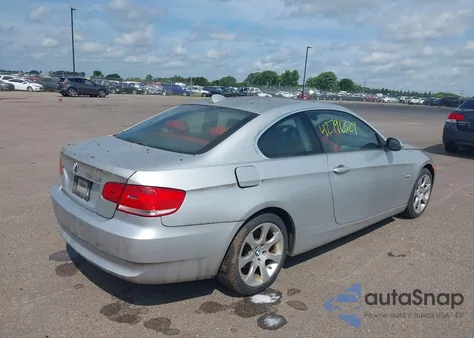 2008 BMW 328Xi z USA, uszkodzony, nr VIN WBAWC33588PD09003